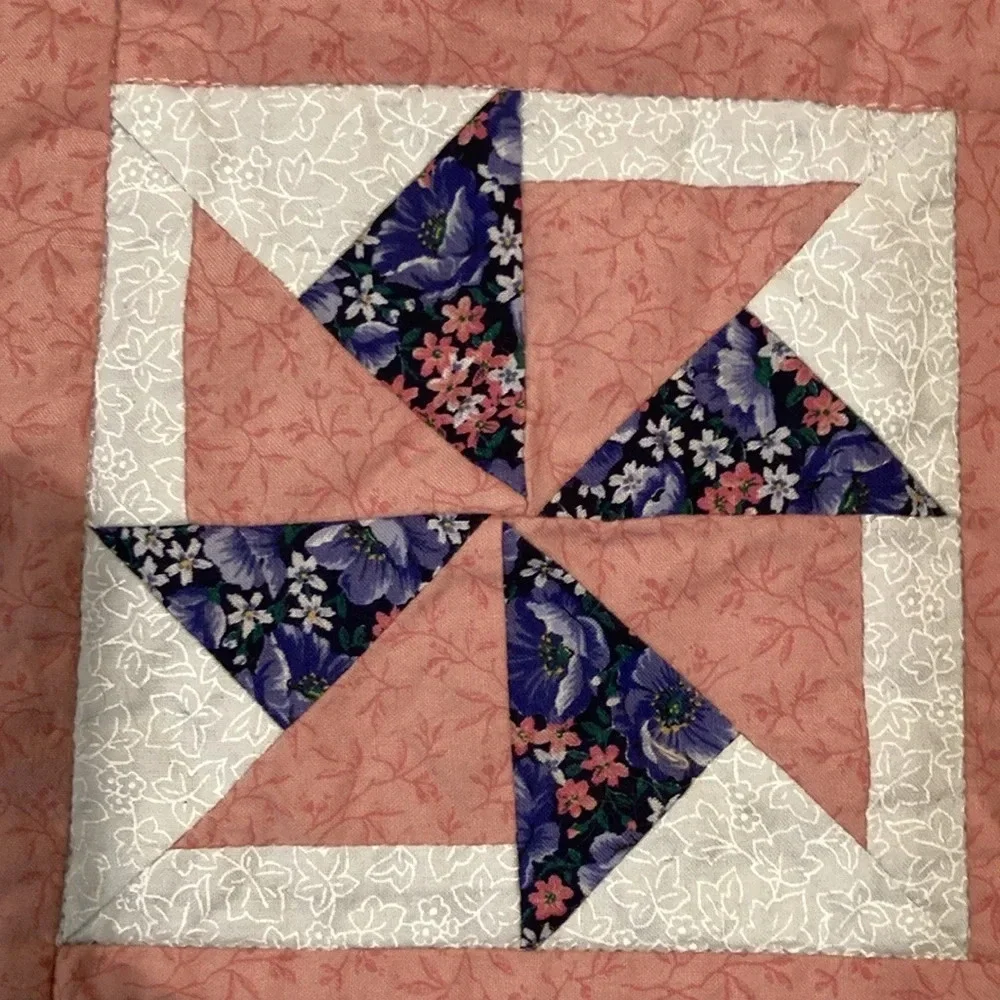 1980’s pieced windmill quilt wall hanging or table decor 17 x 17”